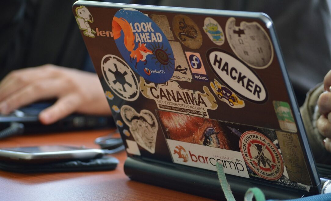 hacker, internet, technology-1569744.jpg